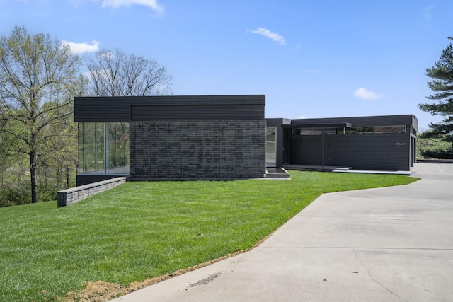 2860 E Southern Hills Blvd, Springfield, MO 65804 - exterior space