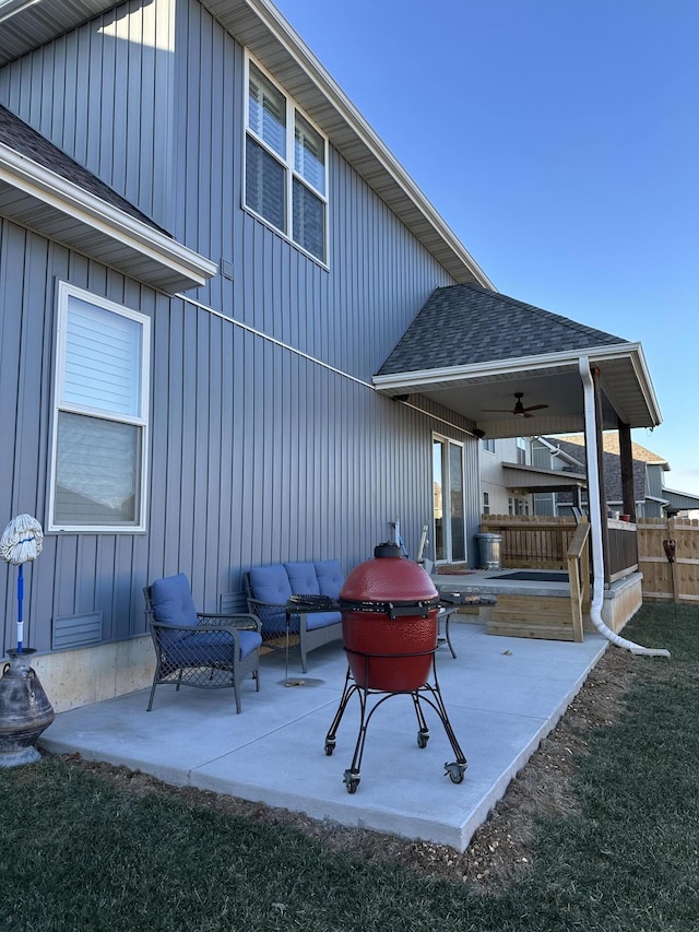 view of patio with an outdoor hangout area and ceiling fan