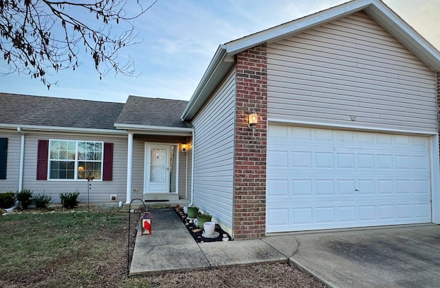 view of front facade with a garage