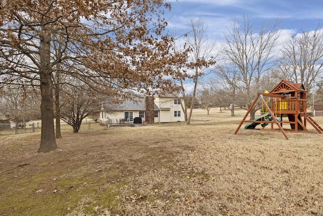 view of yard featuring a playground