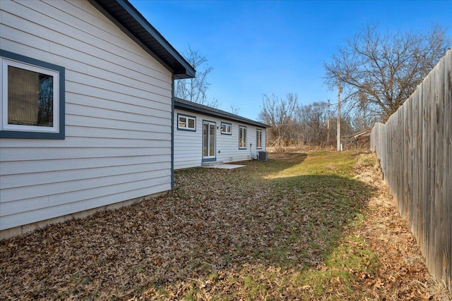 view of yard featuring central AC