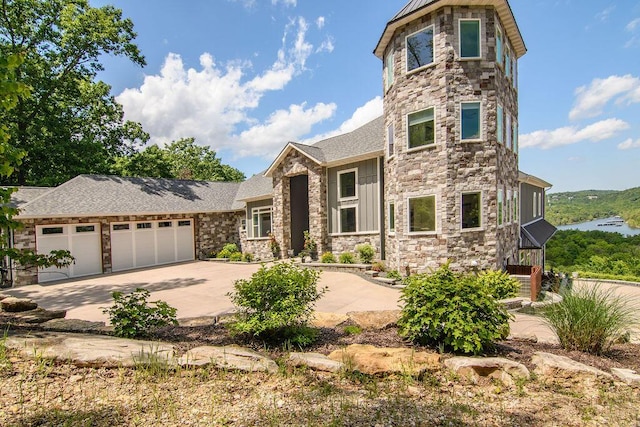 view of front of home with a garage