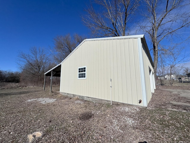 view of outdoor structure