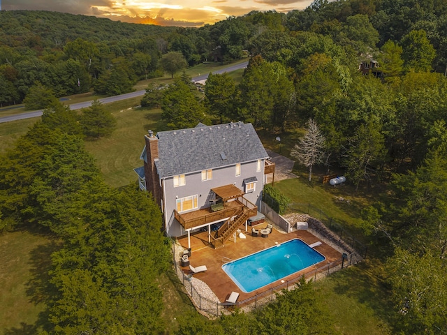 view of aerial view at dusk