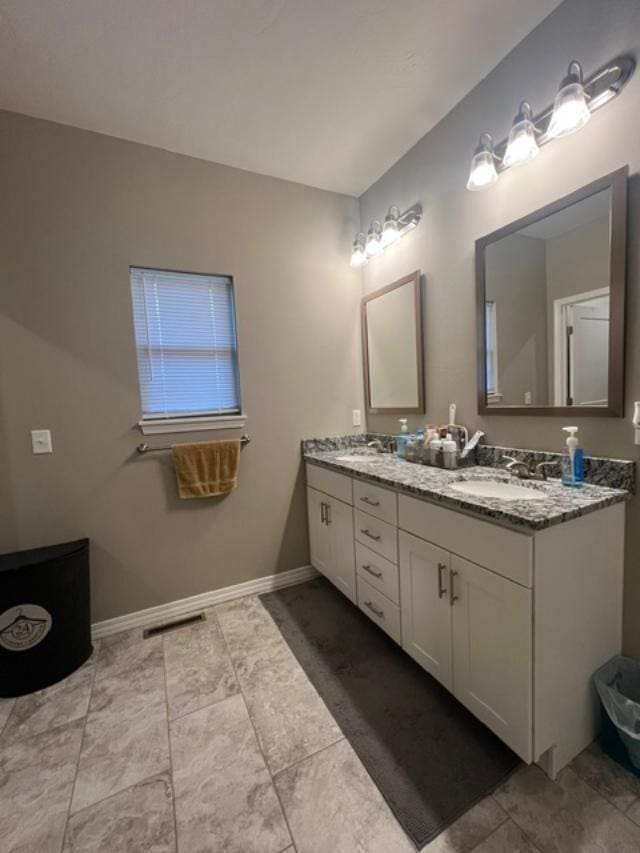 bathroom with vanity