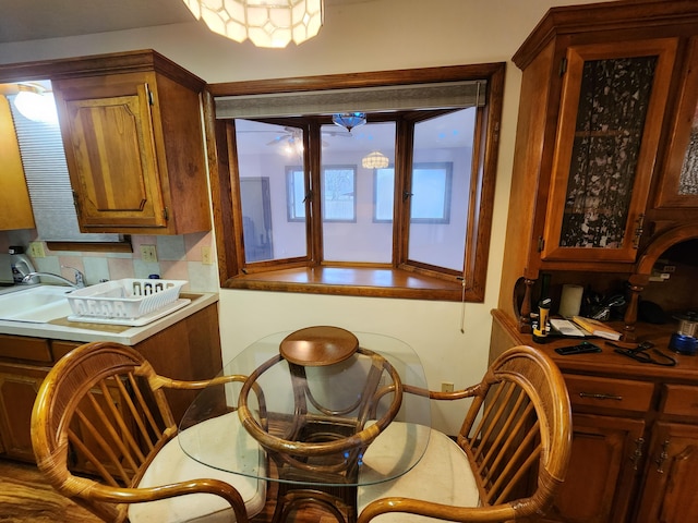 dining space with sink