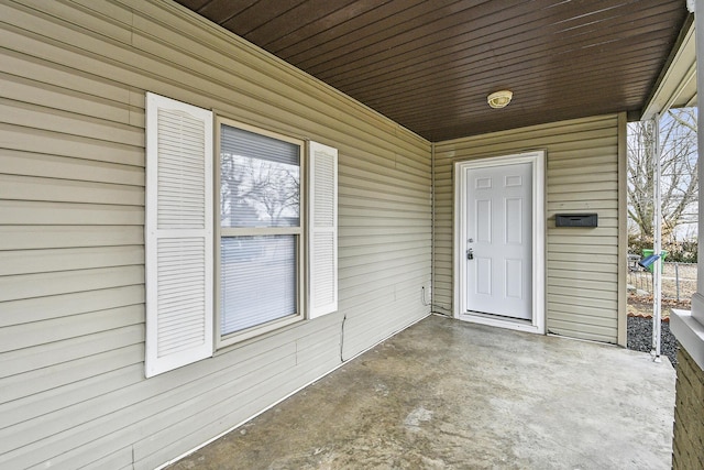 view of property entrance