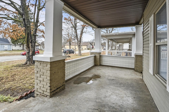 view of patio featuring covered porch