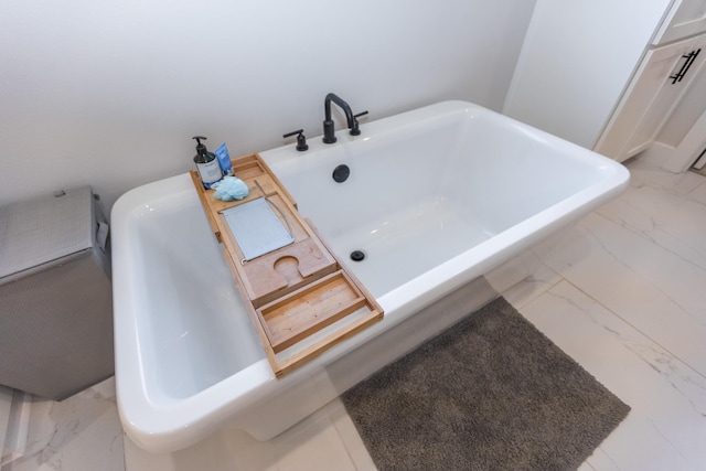 bathroom featuring a bathtub