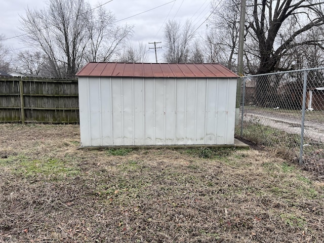 view of outbuilding