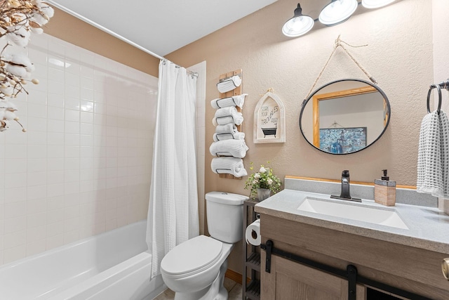 full bathroom featuring shower / tub combo with curtain, vanity, and toilet