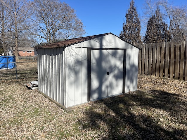 view of outdoor structure