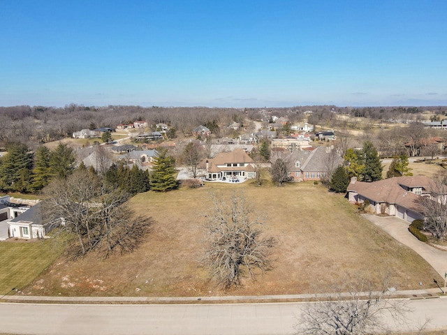 Listing photo 2 for 5870 S Castlebay Dr, Springfield MO 65809