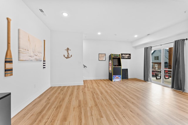 interior space with light hardwood / wood-style floors