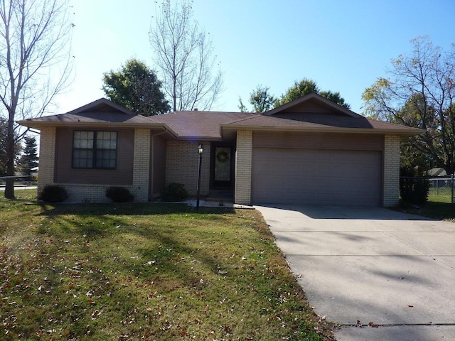 2714 W Katella Ln, Springfield MO, 65807, 3 bedrooms, 2 baths house for sale