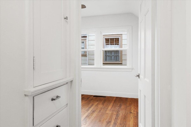 room details with hardwood / wood-style flooring