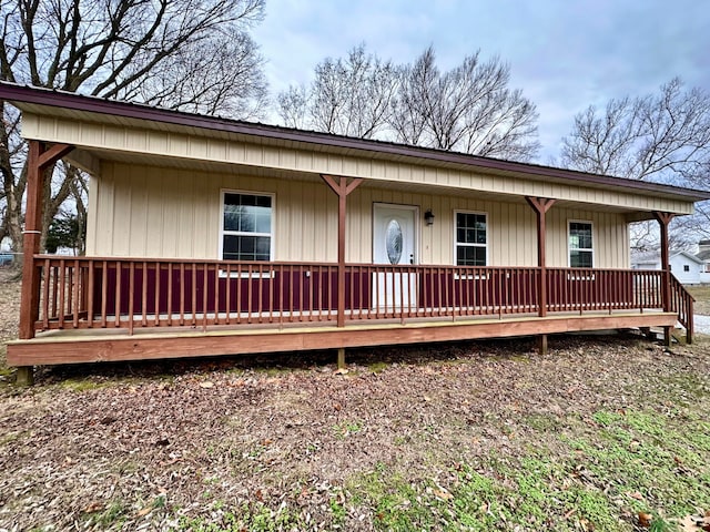 view of front of house