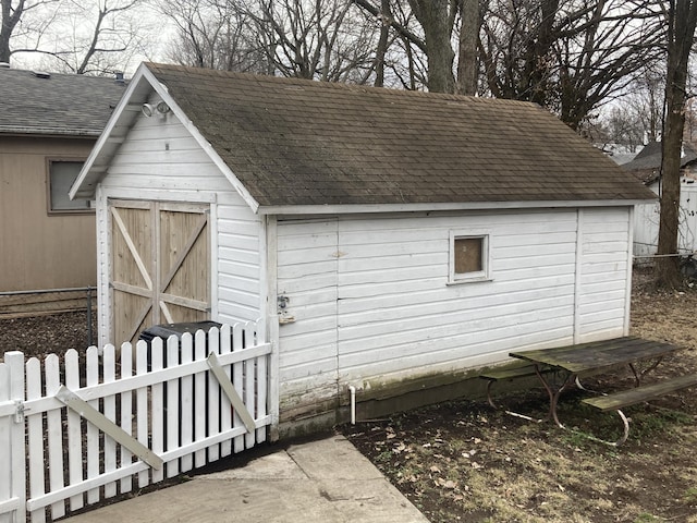 view of outbuilding