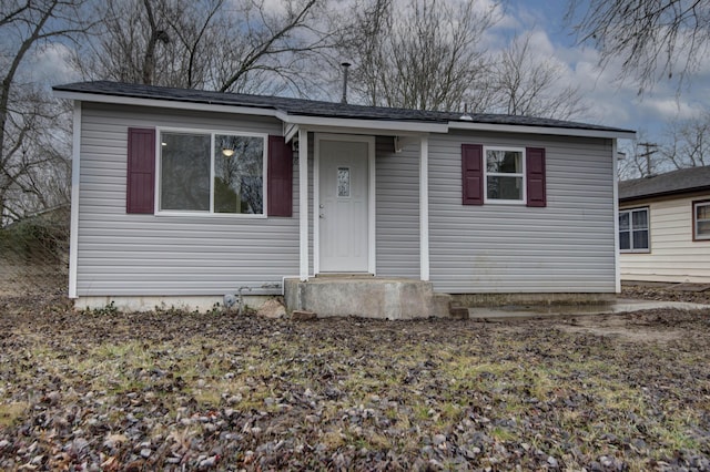 view of front of property