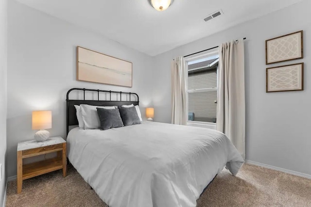 bedroom with carpet flooring