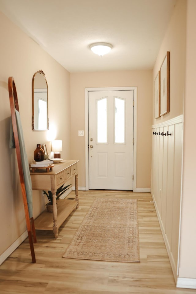 1610 Jon St, West Plains, MO 65775 - entryway with light wood finished floors and baseboards