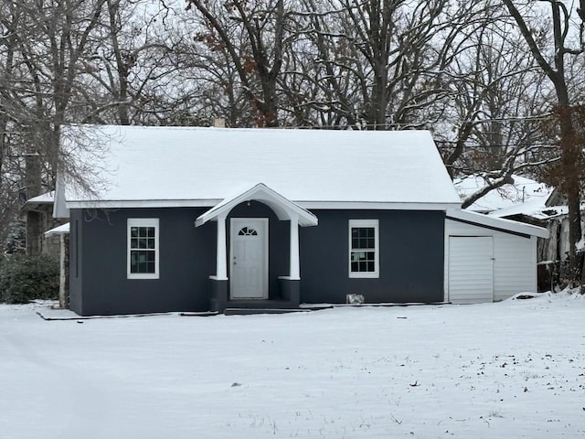 view of front facade