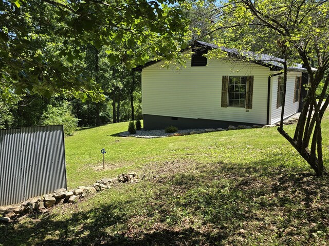 11498 Weatherman Dr, Mountain Grove, MO 65711 - view of grassy yard