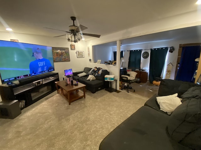 living room featuring ceiling fan