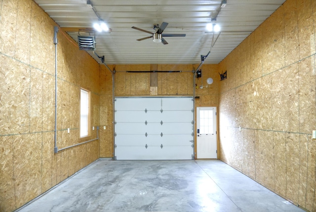 garage with a ceiling fan