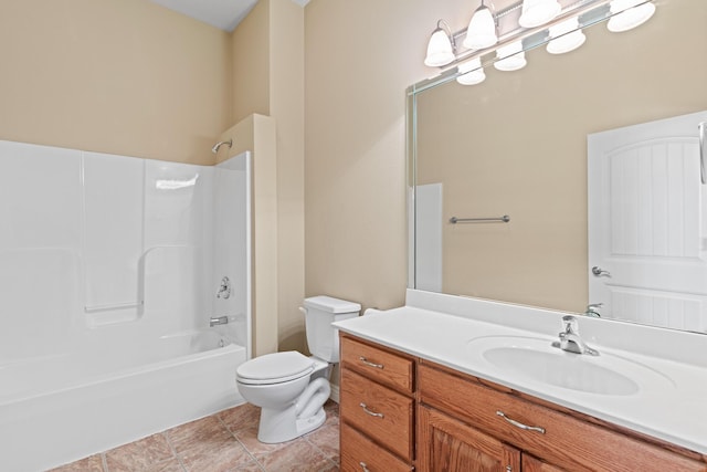 bathroom featuring shower / bathtub combination, toilet, vanity, tile patterned floors, and an inviting chandelier