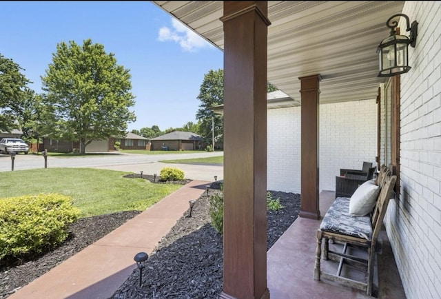 view of patio / terrace with covered porch