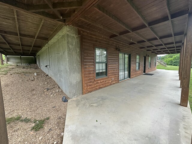 300 Roundup Ln, Bakersfield, MO 65609 - view of patio