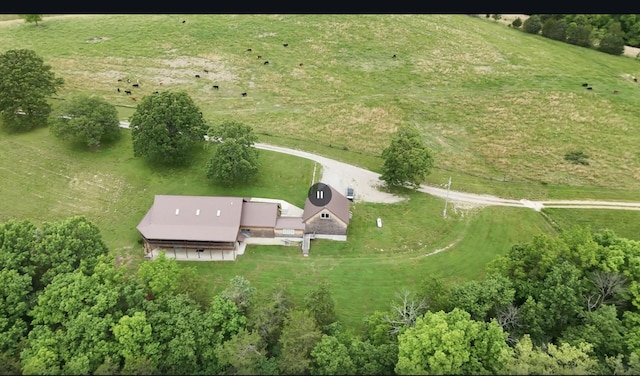 300 Roundup Ln, Bakersfield, MO 65609