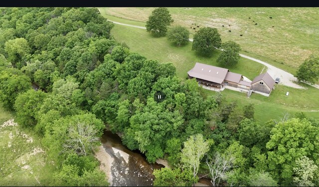 300 Roundup Ln, Bakersfield, MO 65609