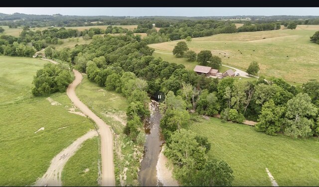 300 Roundup Ln, Bakersfield, MO 65609