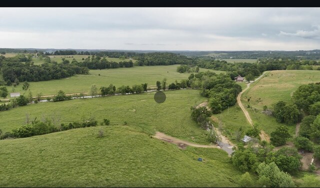 300 Roundup Ln, Bakersfield, MO 65609