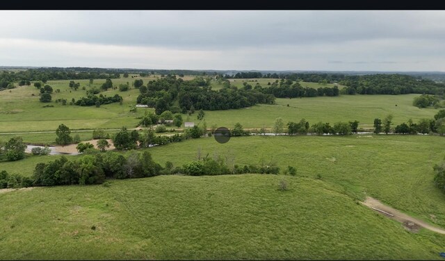 300 Roundup Ln, Bakersfield, MO 65609