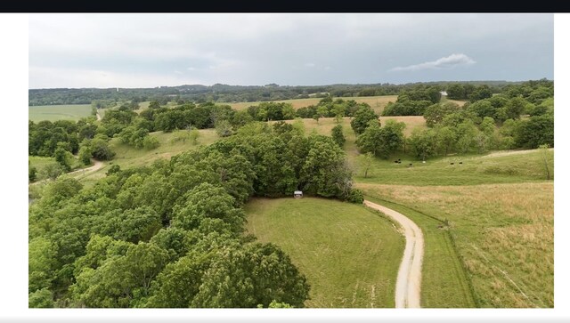 300 Roundup Ln, Bakersfield, MO 65609
