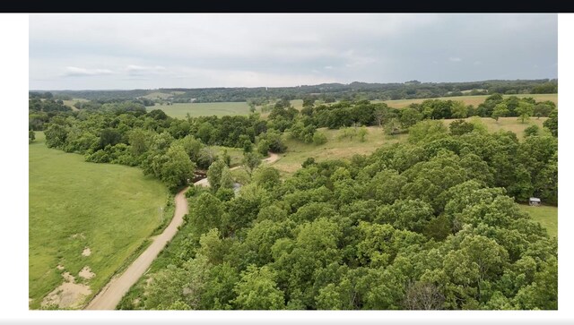 300 Roundup Ln, Bakersfield, MO 65609