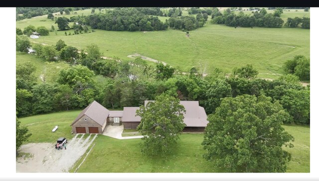 300 Roundup Ln, Bakersfield, MO 65609