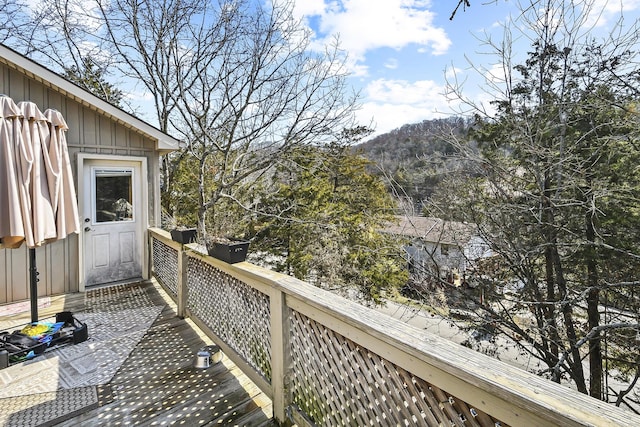 view of wooden deck