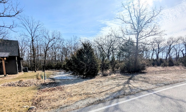 Listing photo 3 for LOT202 Frst Lake Dr, Branson West MO 65737