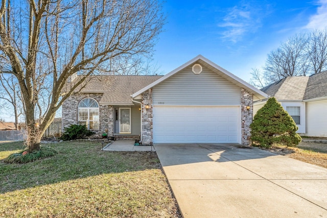 single story home with driveway, a front lawn, roof with shingles, and an attached garage