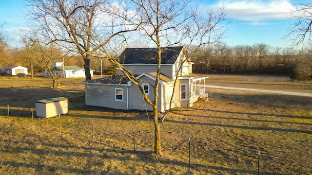 view of home's exterior