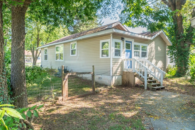 exterior space with crawl space