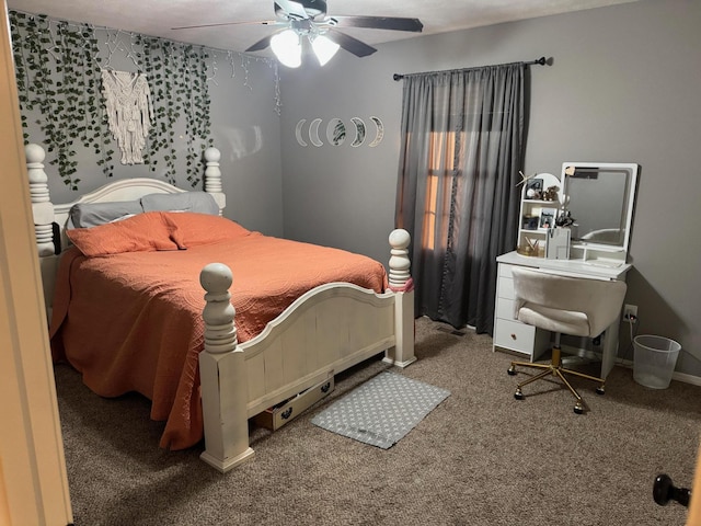 bedroom featuring carpet floors and a ceiling fan