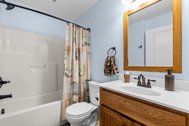 15221 Cleveland Rd, Houston, MO 65483 - bathroom featuring vanity, toilet, and shower / bath combo with shower curtain