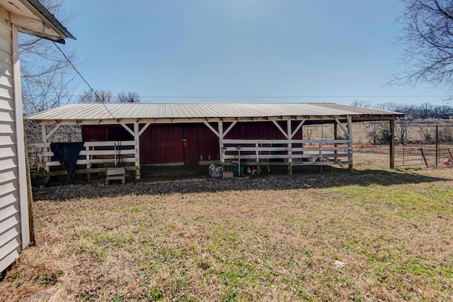 view of outbuilding with an outdoor structure and an exterior structure