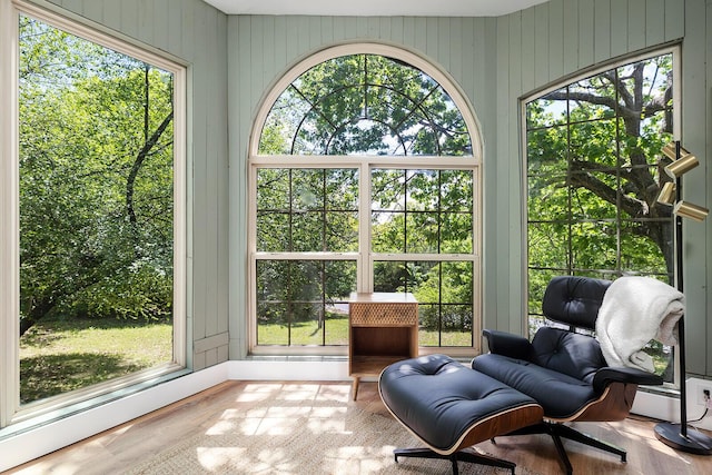 view of sunroom / solarium