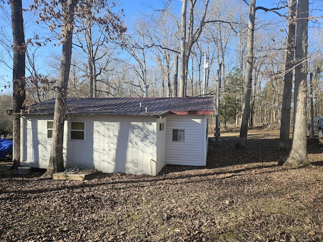 view of outdoor structure featuring an outdoor structure